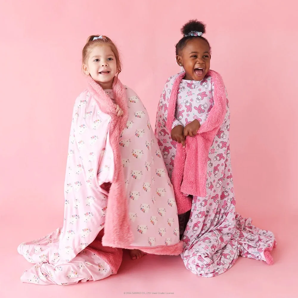 POSH PEANUT X PASTEL PINK SANRIO HELLO KITTY® LUXE PLUSH PATOO® - Picture 5 of 6